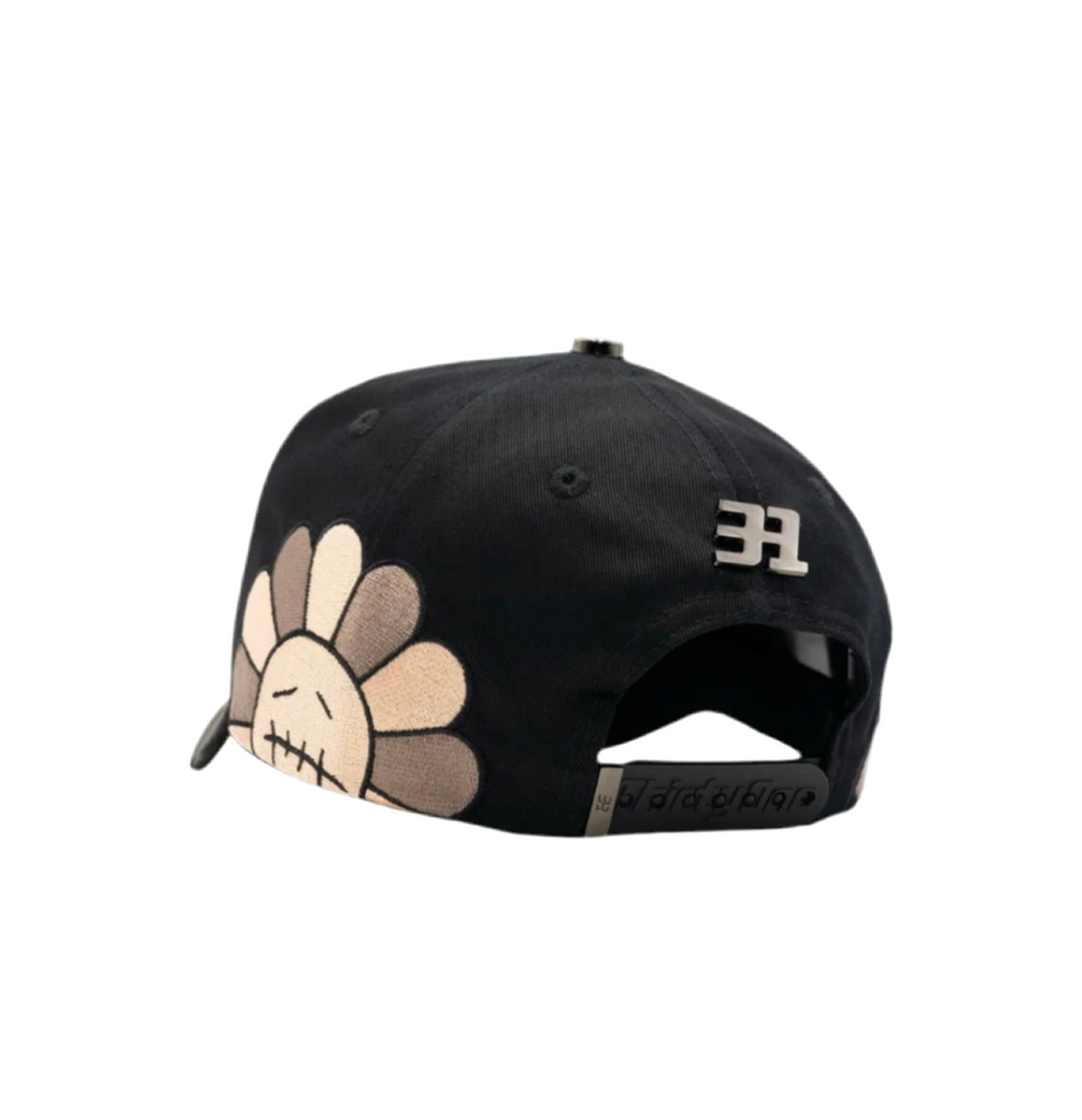 THIRTY ONE MURAKAMI