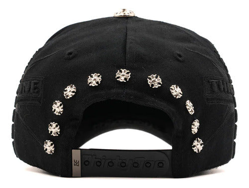 THIRTY ONE VS THE WORLD