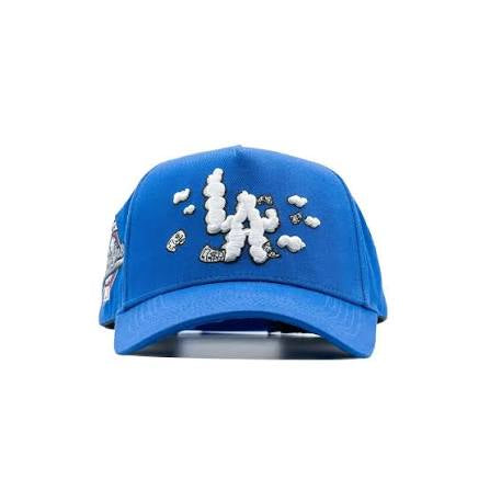 THIRTY ONE LA CLOUDS